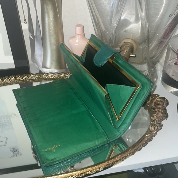 🦚 Authentic Chanel French Long Wallet - Picture 4 of 7
